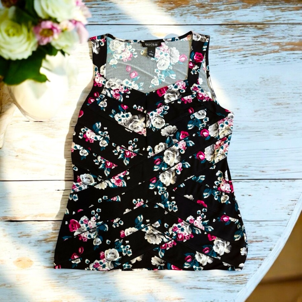 White House Black Market Black and Pink Blouse Elegant Design